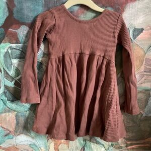 Quincy Mae Brown Ribbed Dress